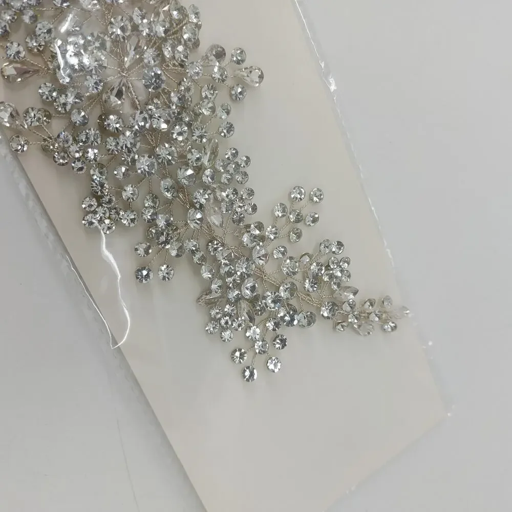 Unbranded wedding headband